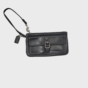 Coach Black Soft Leather Bleaker Clutch/Wristlet Minimalist. Vintage